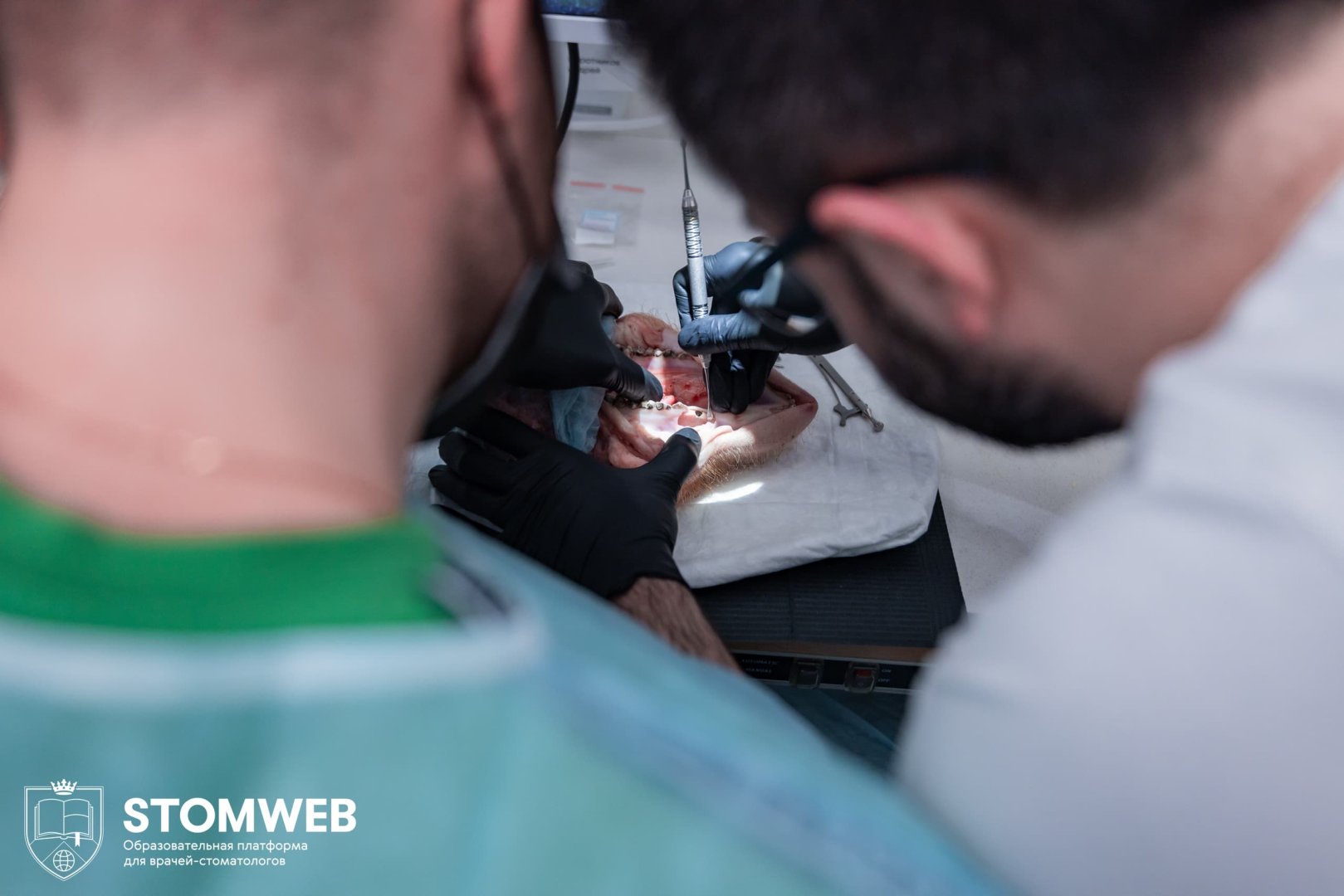 orazova-leyli-yusupovna-proshla-kurs-po-implantologii-i-myagkotkannoy-augmentatsii-2 (1)